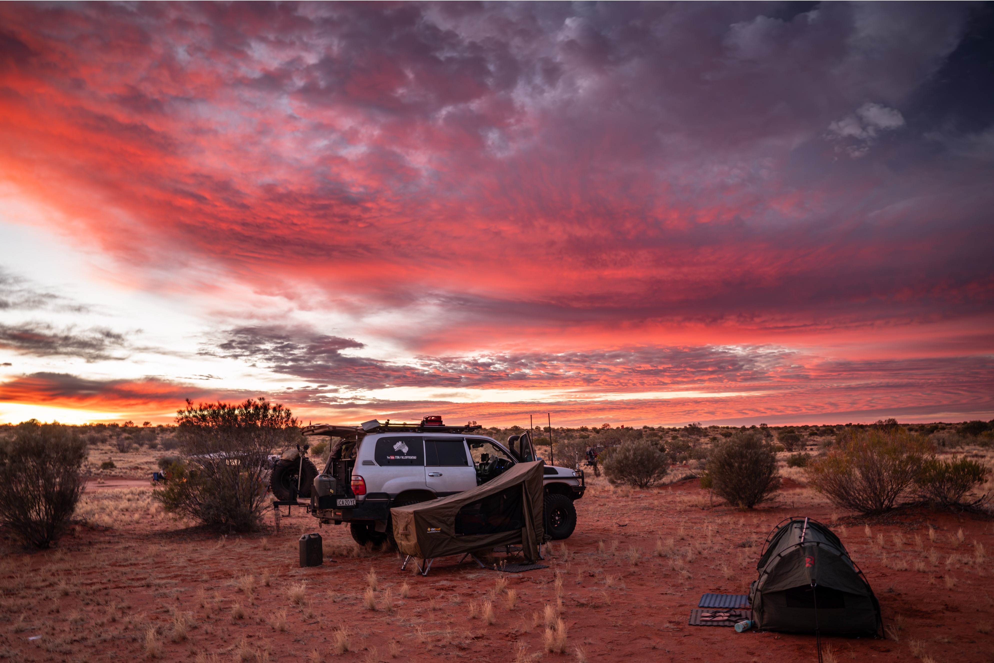swag camping in the simpson desert